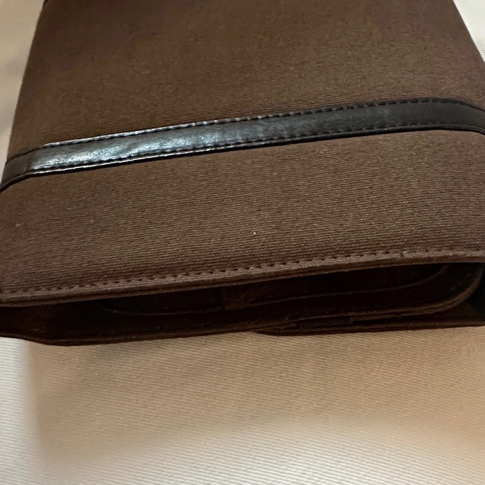 Chaps Brown Canvas toiletries bag preowned